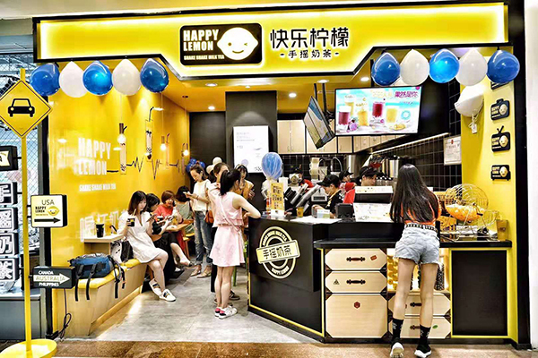 “秋后第一杯奶茶”，成都奶茶店裝修大比拼！